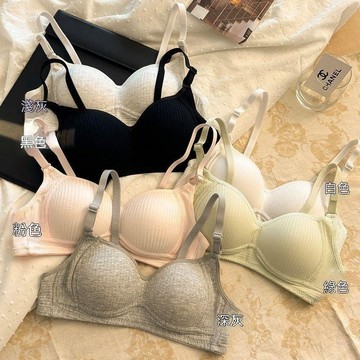 【可可裡】現貨❣️內衣 內衣套裝 無鋼圈 無痕 少女學生文胸 小胸聚攏 薄墊 內衣內褲套裝