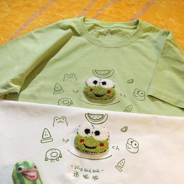Upch 呱呱頂瓜瓜，生活樂無邊！果綠色t恤青蛙可愛刺繡純棉短袖夏