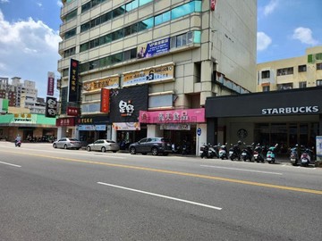 @正公益路上金店霸~超級大面寬｜台中市西區公益路