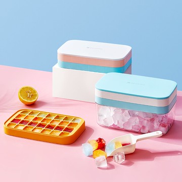 冰塊模具冰格冰箱速凍冰塊家用制冰盒硅膠帶蓋制作冰塊神器