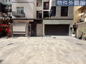 小歐班X後驛核心翻新美透天｜稀有大面寬車庫宅｜高雄市三民區大連街