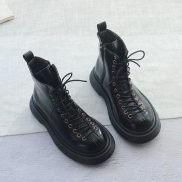 英倫馬丁靴女秋冬新款厚底女靴歐美范百搭帥氣機車靴子加絨短靴女