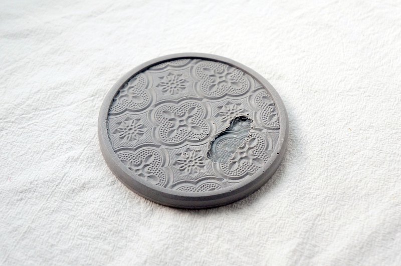 海棠花玻璃水泥杯墊 2代 灰 限量絕版品 台灣設計製造 Pinkoi 設計購物網站 Line購物