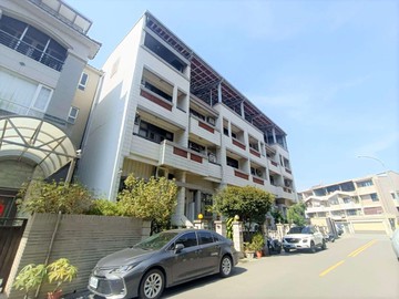 大地坪前後臨路B1-4樓車庫別墅｜近三光國中｜台中市北屯區北屯路