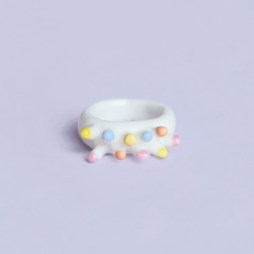 CANDY RING / 彩色尖刺陶瓷戒指