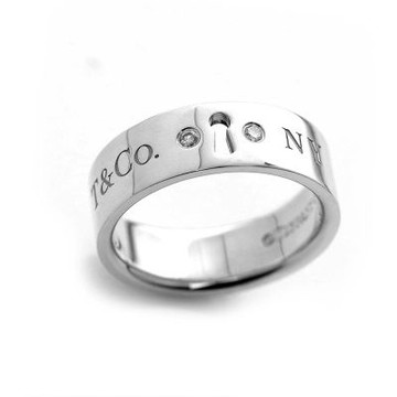 Tiffany&Co.蒂芙尼 鏤空鎖孔鑲鑽石925純銀寬版戒指(展示品)