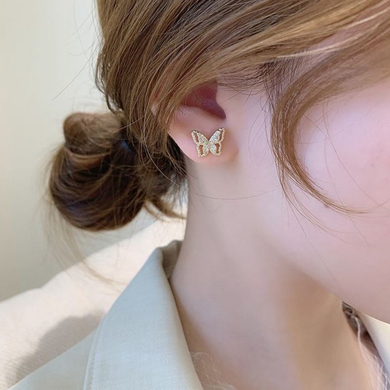 22K バタフライ ピアス ✩.*˚-