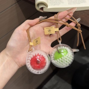 台灣現貨💡蘋果吊飾 造型吊飾 平安果掛飾 祝妳蘋安 小吊飾 禮物 吊飾 水果小掛件 鑰匙扣 鑰匙圈 包包吊飾 交換禮物