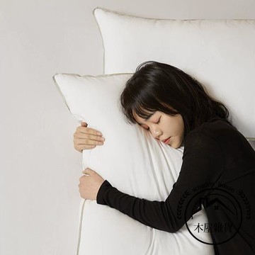 超矮枕頭軟枕男薄枕護頸椎超柔成人單人助睡眠女超軟家用低枕枕芯【木屋雜貨】