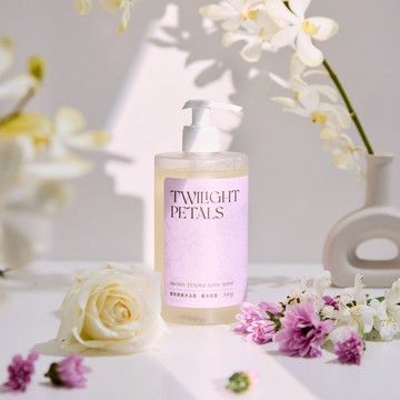 Lambency 香氛嬌嫩沐浴露 Aroma Tender Body Wash 500g - 暮光花語