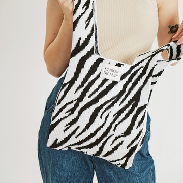 【快速出貨】泰國Maison De Auri Zebra 斑馬 厚針織 Classic 中提包