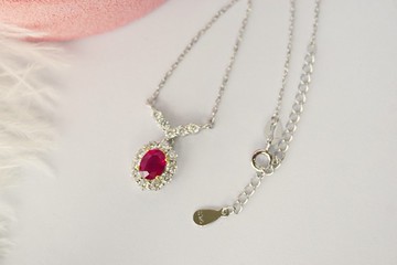 深紅天然紅寶石項鍊 925 純銀鍊身