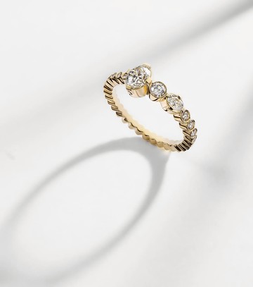 Sophie Bille Brahe Ensemble De Sky 18kt gold ring with diamonds