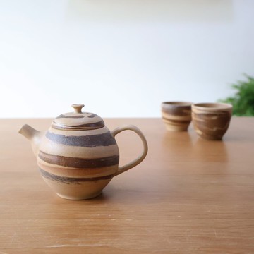 耳朵餅乾 手工陶高帽茶壺