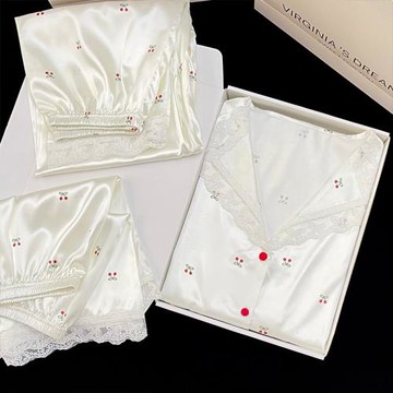 夏季新款甜美小櫻桃印花蕾絲邊冰絲睡衣女三件套短袖短長褲家居服