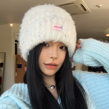 2024年秋冬彩色點點毛絨針織帽女白色百搭毛線帽子加厚保暖包頭帽