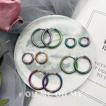 現貨/七彩鋼耳環2.5MM/圈圈耳環/鋼圓圈耳環/無痛鋼耳夾/陷阱妹/男生耳環/不鏽鋼耳環/韓系耳環/彩色鋼