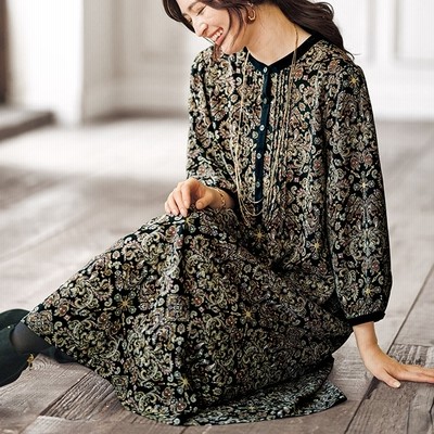 ベルーナ ピンタック使いビンテージ柄ワンピース Odkc 通販 Lineポイント最大get Lineショッピング