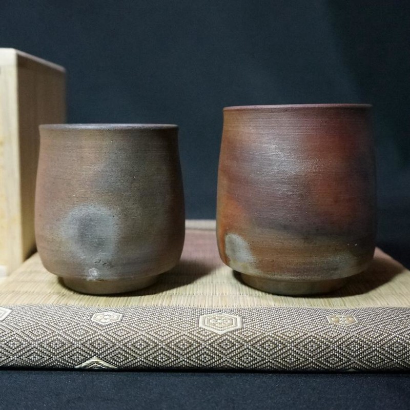 備前市無形文化財 柴岡信義 備前焼 窯変ぐい呑A 共箱共布栞 酒器 食器 酒盃 Yahoo!オークション -「柴岡信義」の落札相場・落札価格