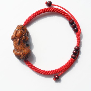 桃木貔貅手鏈木男女款手串本命年紅繩子招財開運純手工雕刻1入