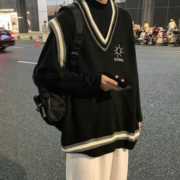【針織背心】限時免運 毛衣男秋冬加厚寬鬆bf慵懶風針織背心 ins潮馬甲 新款針織外套冬季 V領套頭毛衣 休閒保暖馬甲
