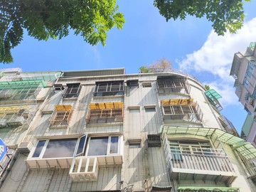 公園首排綠景四房大戶❤️亞東站轉乘❤️房東掰掰｜新北市板橋區金門街