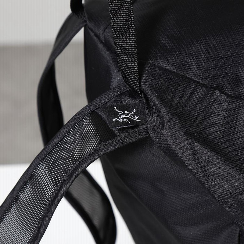 新品未使用 リュック ARC'TERYX Heliad 15L Backpack 【通販 - その他