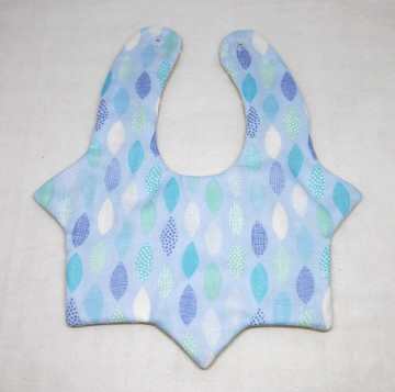 日本手工製作的8層紗布嬰兒圍兜