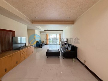 澄清湖超大地坪社區透天別墅｜高雄市鳥松區澄湖路