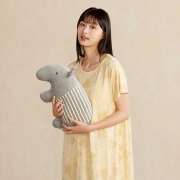 【YVONNE以旺傢飾】馬來貘午安枕-迷霧灰