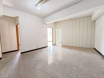 中原路三面採光 3+1房坡平車｜新北市蘆洲區中原路