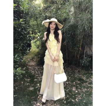 (免運)兩件套 荷葉邊吊帶掛脖上衣辣妹玫瑰半身裙甜辣夏季連衣裙女套裝