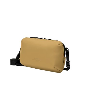 Ucon Acrobatics Ando Lotus 斜背包