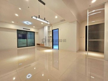 降價通知！全新裝潢 國信陽光樹三房三衛 07833｜台南市新市區龍目井路