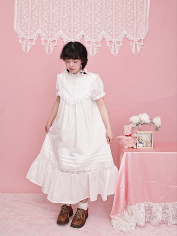 古董少女感 花朵刺繡白色連身裙