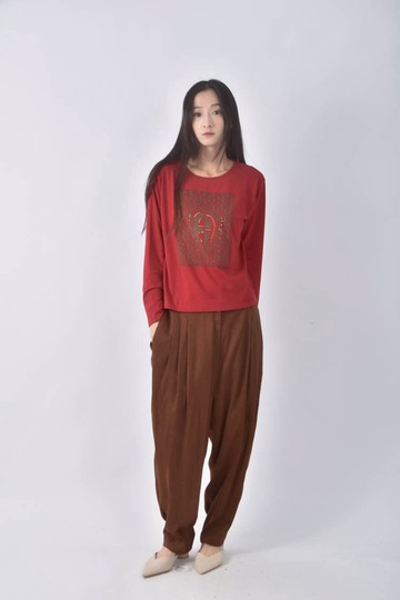 (M) 雅族貴妃字母紅色套裝