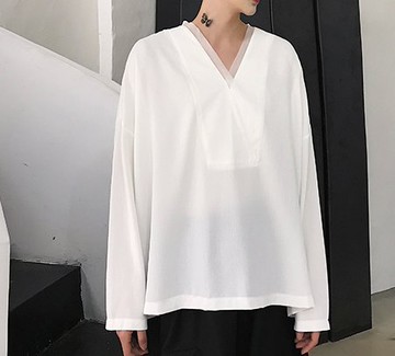 FINDSENSE H1 2018 新款 簡約氣質 復古 小眾款 長袖 V領 純色長袖T恤潮流 時尚 男 上衣 獨家款