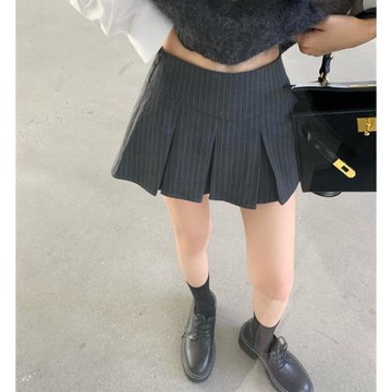 SUN11低腰條紋百褶裙女夏季學院風西裝料防走光灰色顯瘦a字半身裙