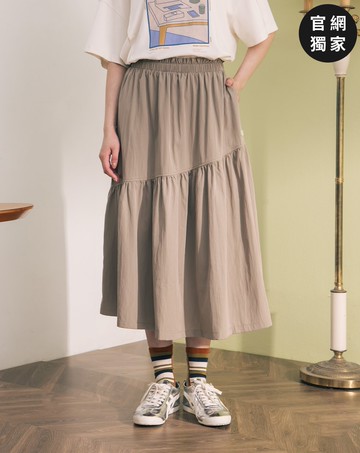 ➤斜邊造型抓褶蛋糕裙(兩色)