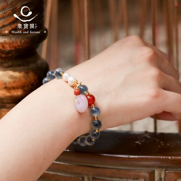 【綵金殿】藍心瑪瑙開智慧平安扣水晶能量手珠 感情穩定 人緣財運 水晶能量 草莓晶 開運 平安