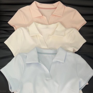 台灣出貨 純欲純色正肩polo衫翻領短袖t恤女款夏季新款設計感掐腰顯瘦上衣 polo衫 休閒上衣 翻領短袖 t恤女