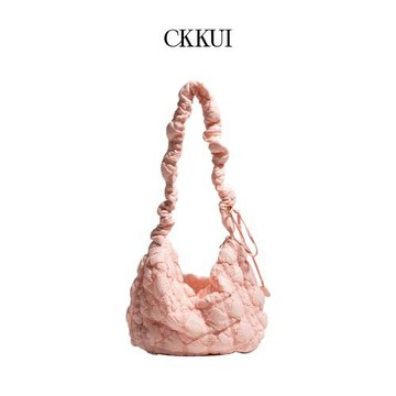 CKKUI虞書欣同款云朵包大容量秋冬褶皺羽絨包單肩斜挎包包百搭