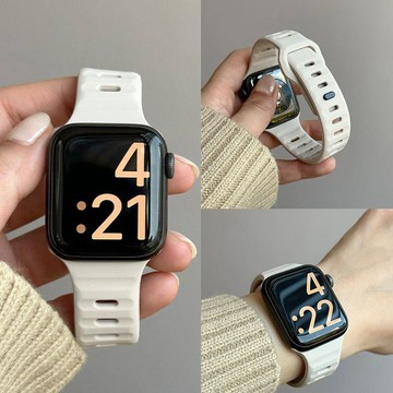 運動硅膠透氣錶帶 適用apple watch 11代 s10蘋果手錶錶帶 9 8 7 6 5 4 se蘋果錶帶 替換腕帶