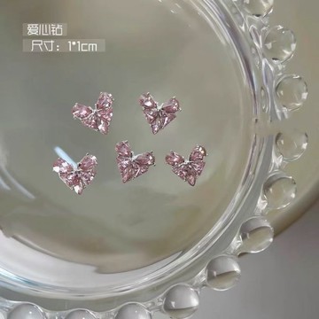 💗台灣出貨💗美甲成品愛心鑽網紅超閃銀色平底蝴蝶鋯石堆堆鑽指甲裝飾品美甲店