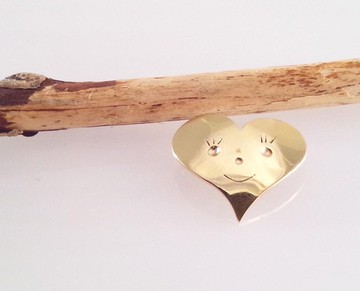 Brave Heart # 3 黃銅胸針/吊墜頂部