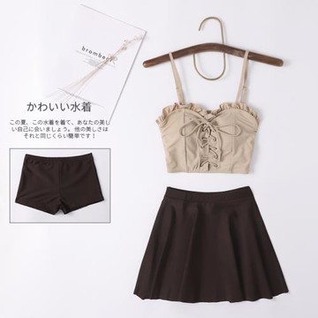 奶茶色日系少女分體三件套泳衣女遮肚顯瘦小胸聚攏海邊平角泳裝