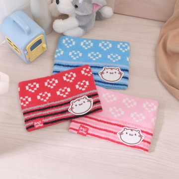 童羽毛愛心條紋麻吉貓圍脖-顏色隨機出貨