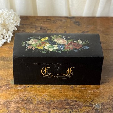 50597- 典雅法國古董木質茶盒