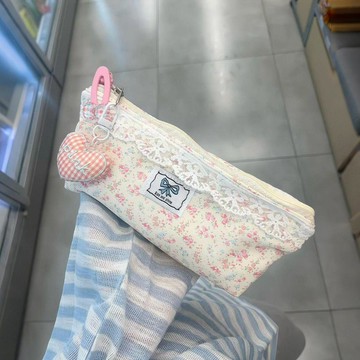 臺灣+免運✨筆袋 文具包粉色碎花筆袋可愛ins大容量少女高顏值學生簡約文具收納袋小衆