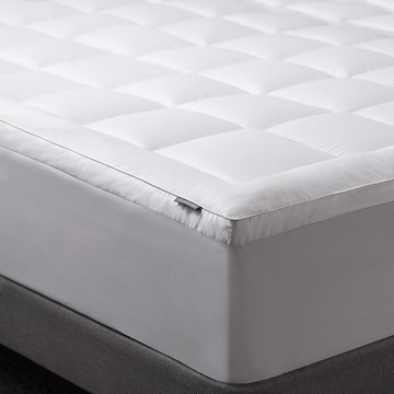 Bloomingdale's My Plush Mattress Topper, California King